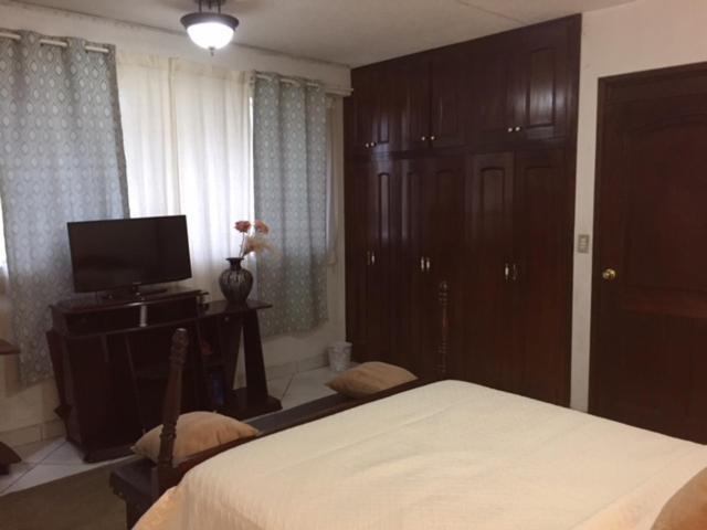 Apartamentos Comodos Cerca Del Aeropuerto Guatemala City Luaran gambar